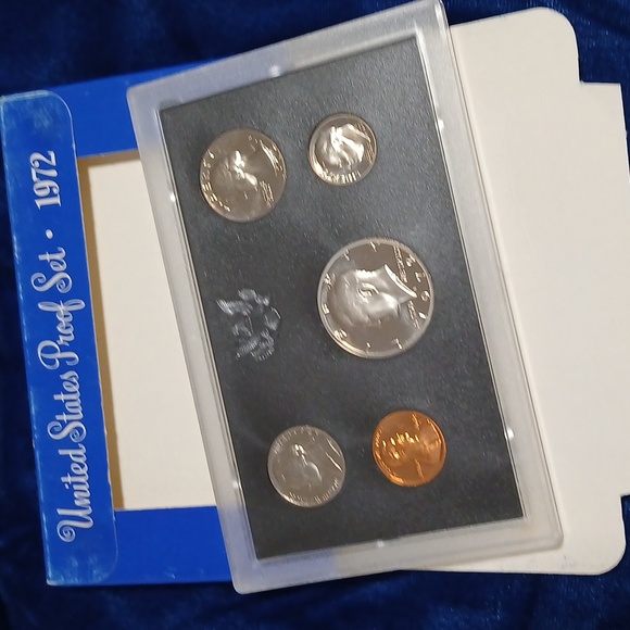 1971 & 1972 United States Proof Sets - Picture 5 of 10